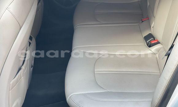 Dieundeu Occasion Hyundai Sonata Silver Auto in Dakar in Dakar Dieundeu Occasion Hyundai Sonata Silver Auto in Dakar in Dakar