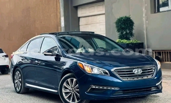 Dieundeu Occasion Hyundai Sonata Blue Auto in Dakar in Dakar Dieundeu Occasion Hyundai Sonata Blue Auto in Dakar in Dakar