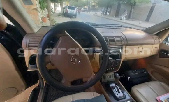 Acheter Occasion Voiture Mercedes‒Benz 230 Noir à Dakar, Dakar