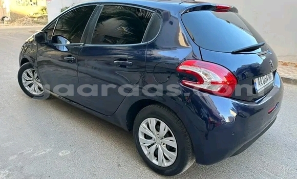 Acheter Occasion Voiture Peugeot 208 Noir à Dakar, Dakar Acheter Occasion Voiture Peugeot 208 Noir à Dakar, Dakar