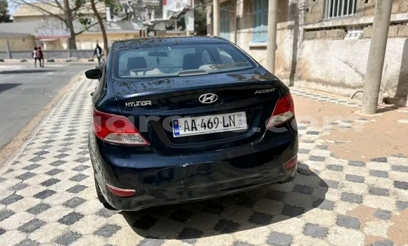 Buy Used Hyundai Accent Black Car in Dakar in Dakar