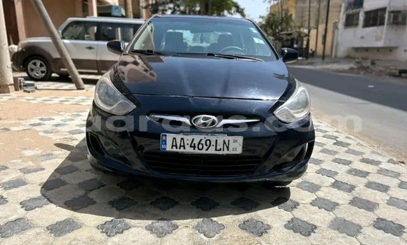 Acheter Occasion Voiture Hyundai Accent Noir à Dakar, Dakar Acheter Occasion Voiture Hyundai Accent Noir à Dakar, Dakar