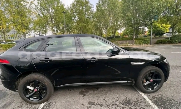 Acheter Occasion Voiture Jaguar F-Pace Noir à Dakar, Dakar Acheter Occasion Voiture Jaguar F-Pace Noir à Dakar, Dakar