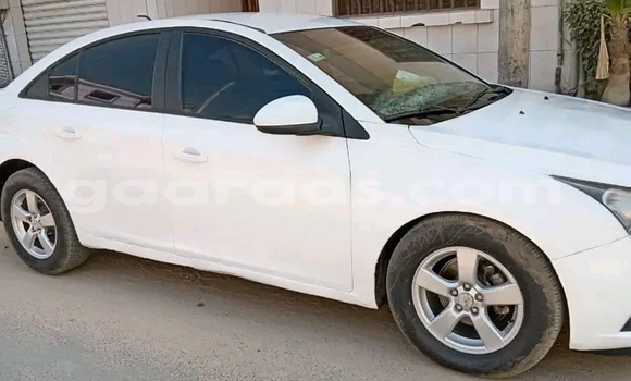 Acheter Occasion Voiture Chevrolet Cruze Blanc à Dakar, Dakar Acheter Occasion Voiture Chevrolet Cruze Blanc à Dakar, Dakar