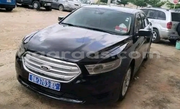 Acheter Occasion Voiture Ford Taurus Noir à Dakar, Dakar Acheter Occasion Voiture Ford Taurus Noir à Dakar, Dakar