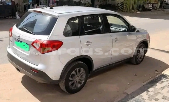 Acheter Occasion Voiture Suzuki Vitara Beige à Dakar, Dakar Acheter Occasion Voiture Suzuki Vitara Beige à Dakar, Dakar