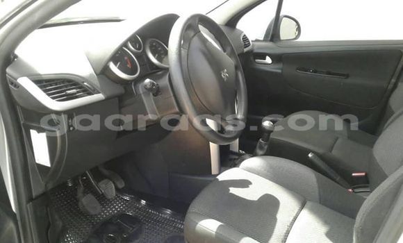 Dieundeu Occasion Peugeot 207 Silver Auto in Dakar in Dakar Dieundeu Occasion Peugeot 207 Silver Auto in Dakar in Dakar