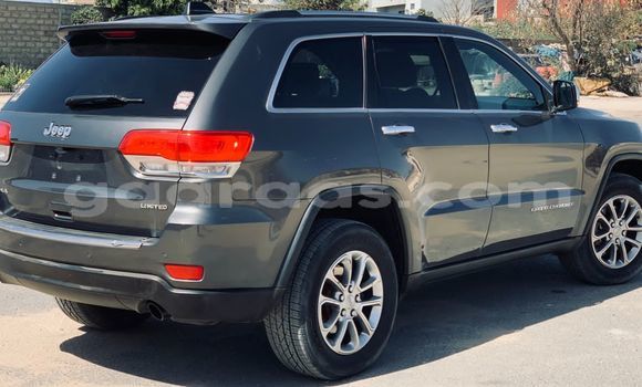 Buy Used Jeep Grand Cherokee Silver Car in Dakar in Dakar Buy Used Jeep Grand Cherokee Silver Car in Dakar in Dakar