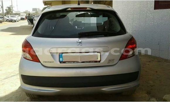 Dieundeu Occasion Peugeot 207 Silver Auto in Dakar in Dakar Dieundeu Occasion Peugeot 207 Silver Auto in Dakar in Dakar