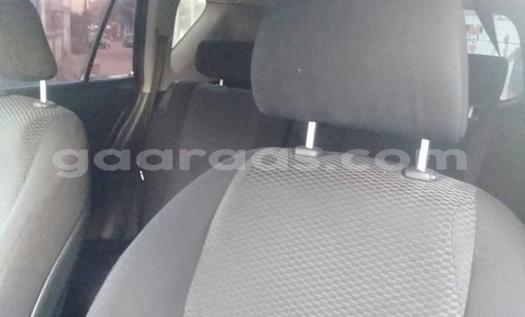 Dieundeu Occasion Toyota RAV4 Blue Auto in Dakar in Dakar Dieundeu Occasion Toyota RAV4 Blue Auto in Dakar in Dakar