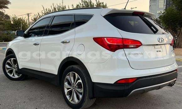 Buy Used Hyundai Santa Fe White Car in Dakar in Dakar Buy Used Hyundai Santa Fe White Car in Dakar in Dakar
