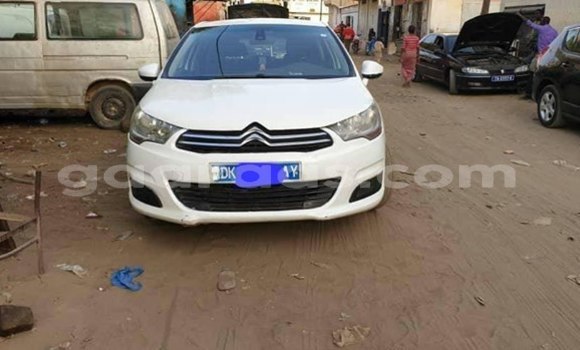 Dieundeu Occasion Citroen C4 White Auto in Dakar in Dakar Dieundeu Occasion Citroen C4 White Auto in Dakar in Dakar