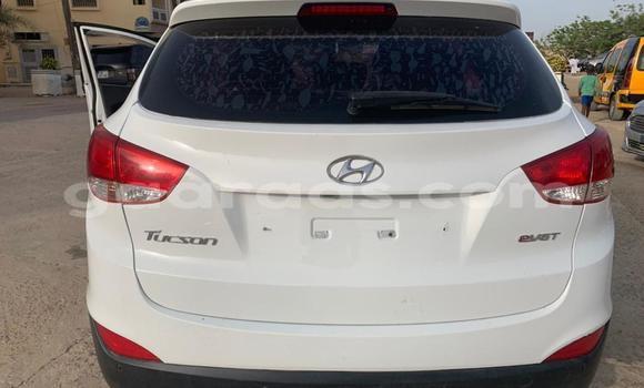 Acheter Occasion Voiture Hyundai Tucson Blanc à Dakar, Dakar Acheter Occasion Voiture Hyundai Tucson Blanc à Dakar, Dakar