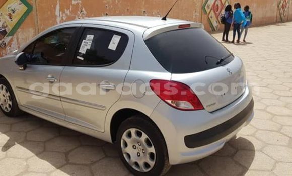 Acheter Occasion Voiture Peugeot 207 Gris à Dakar, Dakar Acheter Occasion Voiture Peugeot 207 Gris à Dakar, Dakar