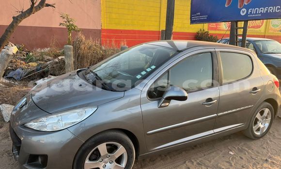 Buy Used Peugeot 207 Silver Car in Dakar in Dakar Buy Used Peugeot 207 Silver Car in Dakar in Dakar