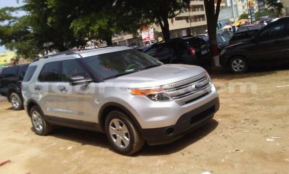 Acheter Occasion Voiture Ford Explorer Gris à Dakar, Dakar Acheter Occasion Voiture Ford Explorer Gris à Dakar, Dakar