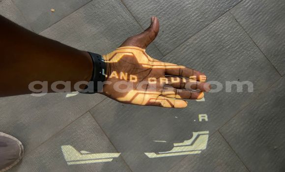 Dieundeu Occasion Toyota Land Cruiser Black Auto in Dakar in Dakar Dieundeu Occasion Toyota Land Cruiser Black Auto in Dakar in Dakar