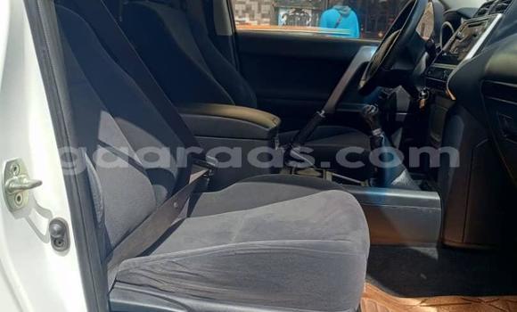 Dieundeu Imported Toyota Prado White Auto in Dakar in Dakar Dieundeu Imported Toyota Prado White Auto in Dakar in Dakar