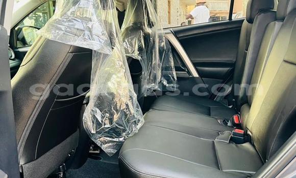 Acheter Import Voiture Toyota RAV4 Noir à Dakar, Dakar Acheter Import Voiture Toyota RAV4 Noir à Dakar, Dakar