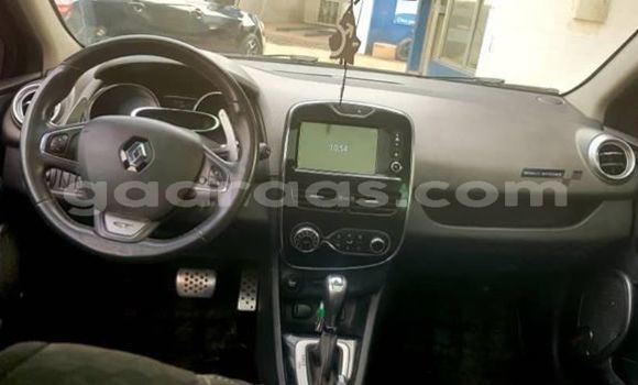 Buy Used Renault Clio Black Car in Dakar in Dakar Buy Used Renault Clio Black Car in Dakar in Dakar
