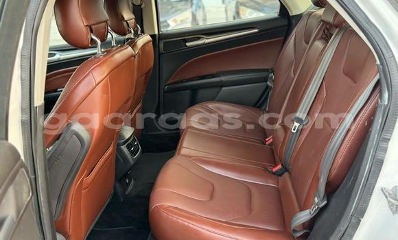 Acheter Occasion Voiture Ford Fusion Blanc à Dakar, Dakar Acheter Occasion Voiture Ford Fusion Blanc à Dakar, Dakar