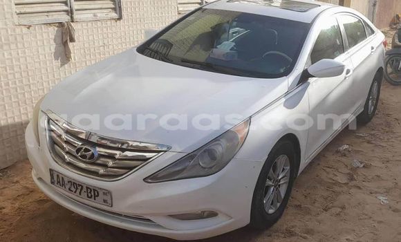Acheter Occasion Voiture Hyundai Sonata Blanc à Dakar, Dakar Acheter Occasion Voiture Hyundai Sonata Blanc à Dakar, Dakar