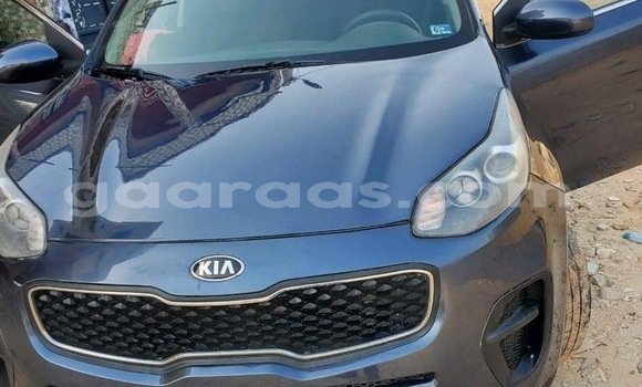Buy Used Kia Sportage Blue Car in Dakar in Dakar