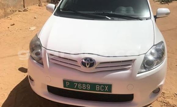 Acheter Occasion Voiture Toyota Auris Blanc à Dakar, Dakar Acheter Occasion Voiture Toyota Auris Blanc à Dakar, Dakar