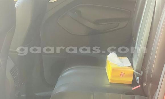 Acheter Occasion Voiture Ford Escape Rouge à Dakar, Dakar Acheter Occasion Voiture Ford Escape Rouge à Dakar, Dakar