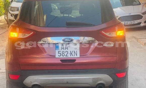Acheter Occasion Voiture Ford Escape Rouge à Dakar, Dakar Acheter Occasion Voiture Ford Escape Rouge à Dakar, Dakar