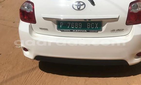 Acheter Occasion Voiture Toyota Auris Blanc à Dakar, Dakar Acheter Occasion Voiture Toyota Auris Blanc à Dakar, Dakar