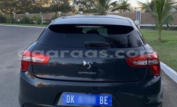 Acheter Occasion Voiture Citroen DS5 Noir à Dakar, Dakar Acheter Occasion Voiture Citroen DS5 Noir à Dakar, Dakar