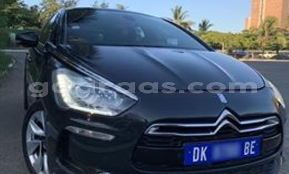 Acheter Occasion Voiture Citroen DS5 Noir à Dakar, Dakar Acheter Occasion Voiture Citroen DS5 Noir à Dakar, Dakar