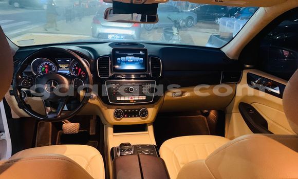 Acheter Occasion Voiture Mercedes‒Benz GLE Blanc à Dakar, Dakar Acheter Occasion Voiture Mercedes‒Benz GLE Blanc à Dakar, Dakar