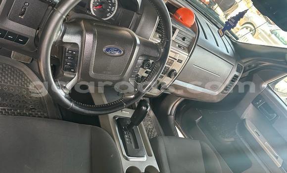 Dieundeu Occasion Ford Escape Silver Auto in Dakar in Dakar Dieundeu Occasion Ford Escape Silver Auto in Dakar in Dakar