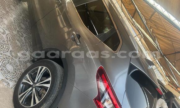 Buy Used Nissan Qashqai Silver Car in Dakar in Dakar Buy Used Nissan Qashqai Silver Car in Dakar in Dakar