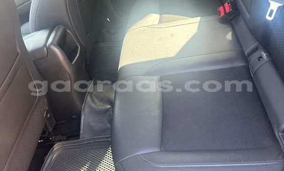 Buy Used Nissan Qashqai Silver Car in Dakar in Dakar Buy Used Nissan Qashqai Silver Car in Dakar in Dakar