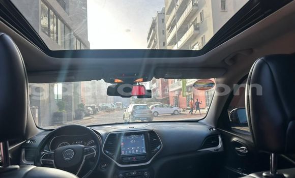 Dieundeu Occasion Jeep Cherokee Black Auto in Dakar in Dakar Dieundeu Occasion Jeep Cherokee Black Auto in Dakar in Dakar