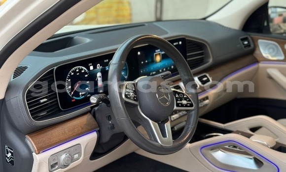 Buy Used Mercedes‒Benz AMG GLE White Car in Dakar in Dakar Buy Used Mercedes‒Benz AMG GLE White Car in Dakar in Dakar