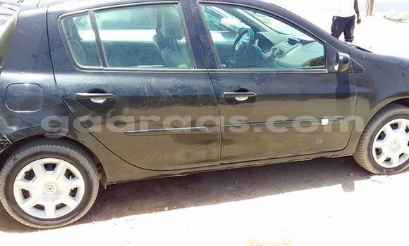 Acheter Occasion Voiture Renault Clio Noir à Dakar, Dakar Acheter Occasion Voiture Renault Clio Noir à Dakar, Dakar