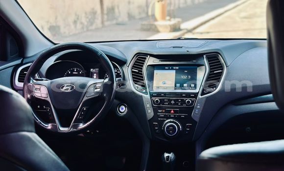 Acheter Import Voiture Hyundai Santa Fe Noir à Dakar, Dakar Acheter Import Voiture Hyundai Santa Fe Noir à Dakar, Dakar