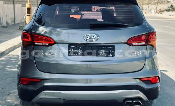 Acheter Import Voiture Hyundai Santa Fe Noir à Dakar, Dakar Acheter Import Voiture Hyundai Santa Fe Noir à Dakar, Dakar