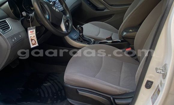 Dieundeu Occasion Hyundai Elantra White Auto in Dakar in Dakar Dieundeu Occasion Hyundai Elantra White Auto in Dakar in Dakar