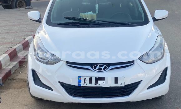 Dieundeu Occasion Hyundai Elantra White Auto in Dakar in Dakar Dieundeu Occasion Hyundai Elantra White Auto in Dakar in Dakar