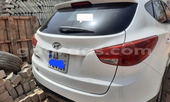 Dieundeu Occasion Hyundai Tucson White Auto in Dakar in Dakar Dieundeu Occasion Hyundai Tucson White Auto in Dakar in Dakar