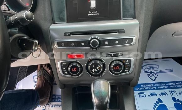 Dieundeu Occasion Citroen C4 White Auto in Dakar in Dakar Dieundeu Occasion Citroen C4 White Auto in Dakar in Dakar