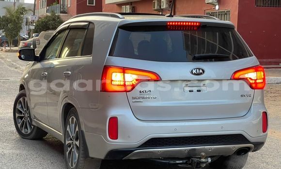 Dieundeu Occasion Kia Sorento Silver Auto in Dakar in Dakar Dieundeu Occasion Kia Sorento Silver Auto in Dakar in Dakar