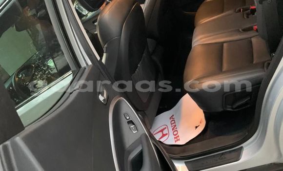 Dieundeu Imported Hyundai Santa Fe Silver Auto in Dakar in Dakar Dieundeu Imported Hyundai Santa Fe Silver Auto in Dakar in Dakar