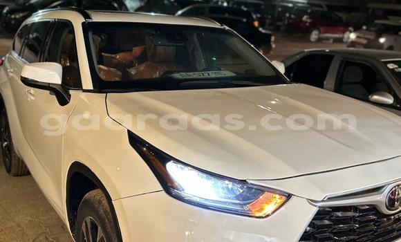 Acheter Occasion Voiture Toyota Highlander Blanc à Dakar, Dakar Acheter Occasion Voiture Toyota Highlander Blanc à Dakar, Dakar