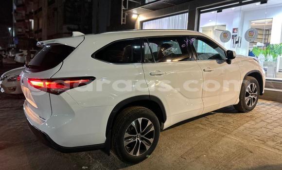 Acheter Occasion Voiture Toyota Highlander Blanc à Dakar, Dakar Acheter Occasion Voiture Toyota Highlander Blanc à Dakar, Dakar